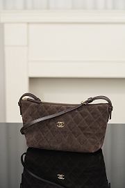 Chanel Clutch with Leather Strap Suede & Gold-Tone Metal Brown -  26x14x8.5cm - 6