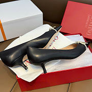 Valentino Bepointy Pump In Patent Leather And Kidskin Black/Ivory 45mm - 5