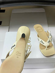 J'Adior Heeled Thong Sandal White Embroidered Cotton and Trench Lambskin 3.5cm - 3