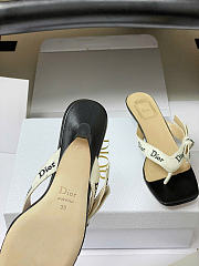 J'Adior Heeled Thong Sandal White Embroidered Cotton and Black Lambskin 3.5cm - 5