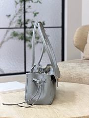 Chanel Small Tote Grained Calfskin & Gold-Tone Metal Gray - 30.5x15x11.5cm - 4