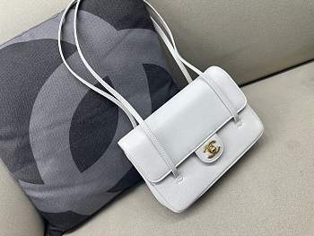 Chanel Small Flap Bag Grained Shiny Calfskin & Gold-Tone Metal White - 15x22x7cm