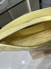 Chanel Clutch with Chain Shiny Grained Calfskin Yellow AP5094 - 22x15x6cm - 6