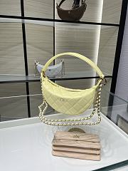 Chanel Clutch with Chain Shiny Grained Calfskin Yellow AP5094 - 22x15x6cm - 2