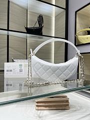 Chanel Clutch with Chain Shiny Grained Calfskin White AP5094 - 22x15x6cm - 6