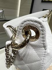 Chanel Clutch with Chain Shiny Grained Calfskin White AP5094 - 22x15x6cm - 5