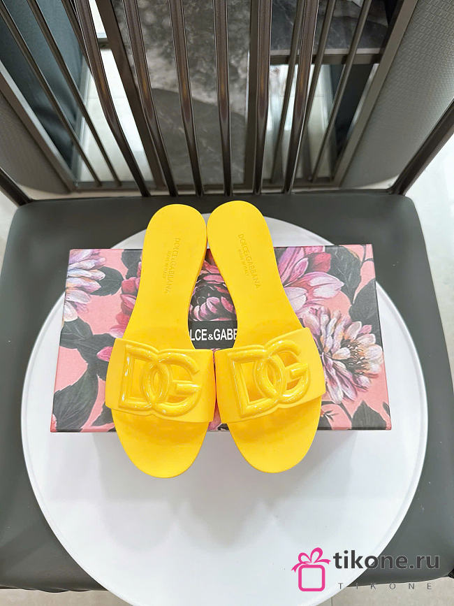 Dolce & Gabbana Beachwear Slides In Rubber Yellow - 1