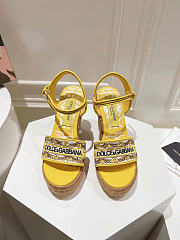 Dolce & Gabbana Majolica-embroidery Wedge Sandals Yellow 90mm - 1