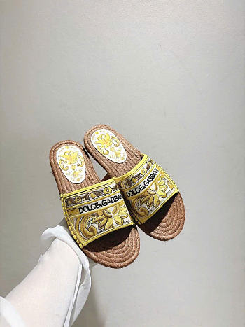 Dolce & Gabbana Majolica-embroidery Espadrilles Yellow