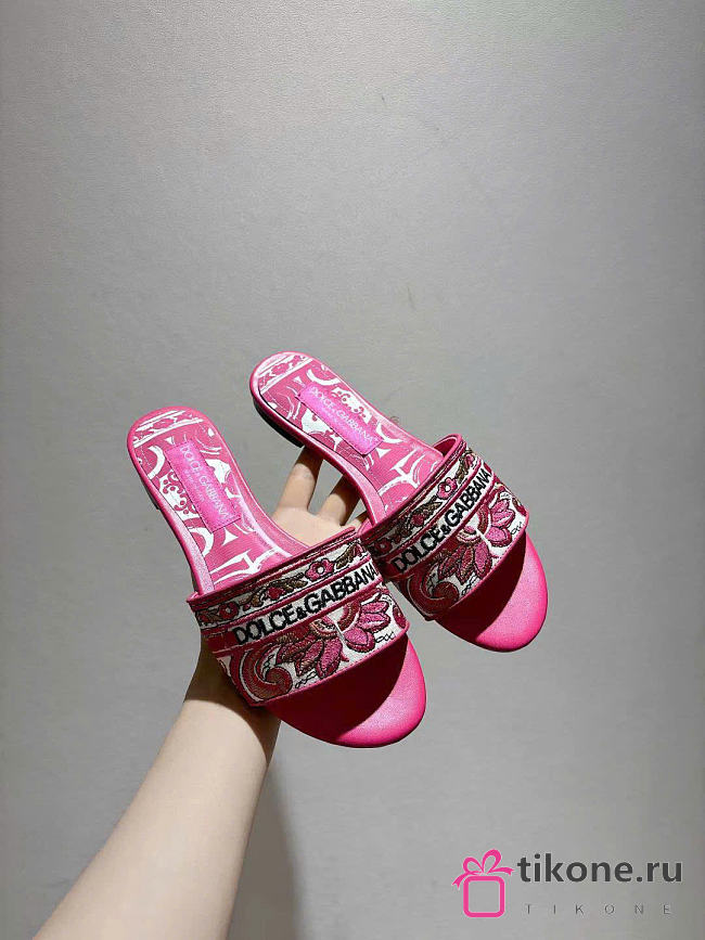 Dolce & Gabbana Majolica-embroidery Slides Fuchsia - 1