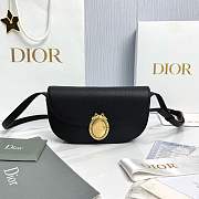 Small Dior Médaillon Flap Bag Black Grained Calfskin - 21x12x5.5cm - 4