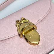 Small Dior Médaillon Flap Bag Rose Grained Calfskin - 21x12x5.5cm - 5