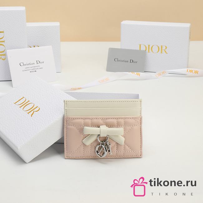 Lady Dior Freesia Card Holder Two-Tone Soupir Pink and Latte Cannage Lambskin - 10.5x8x0.5cm - 1