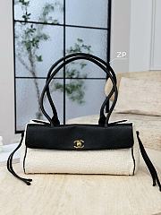 Chanel Small Tote Grained Calfskin Tweed & Gold-Tone Metal White Black - 30.5x15x11.5cm - 1