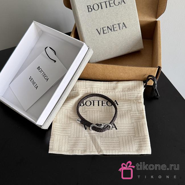 Bottega Veneta Leather Bracelet in Fondant - 1