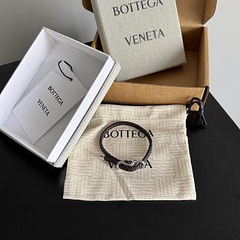 Bottega Veneta Leather Bracelet in Fondant