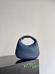 Bottega Veneta Small Veneta in Blue Venezia - 35x21x5cm - 1