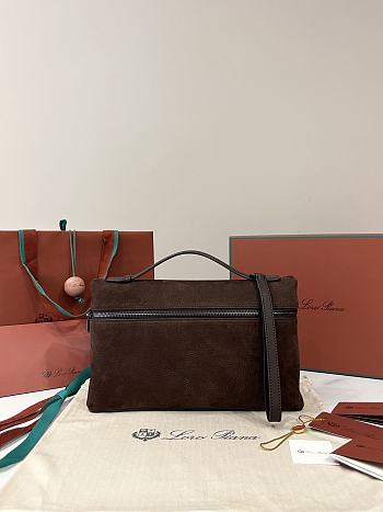 Loro Piana Extra Pouch L29 Calfskin Shaded Wood/Dark Chocolate/Onyx (B5BP) - 29x18x5cm