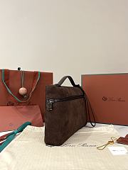 Loro Piana Extra Pouch L29 Calfskin Shaded Wood/Dark Chocolate/Onyx (B5BP) - 29x18x5cm - 2