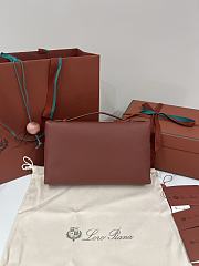 Loro Piana Extra Pouch L29 Kummel/Onyx (P0C2) - 29x18x5cm - 3