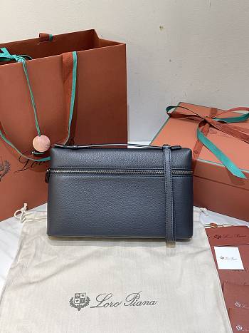 Loro Piana Extra Pouch L29 Blue Navy/Onyx (W1BI) - 29x18x5cm