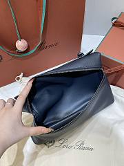 Loro Piana Extra Pouch L29 Blue Navy/Onyx (W1BI) - 29x18x5cm - 6