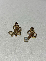 Dior CD Mini Bow Earrings Gold-Finish Metal and White Resin Pearl E4837WOMRS - 2