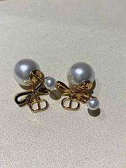 Dior Tribales Earrings Gold-Finish Metal and White Resin Pearls E4828WOMRS - 4