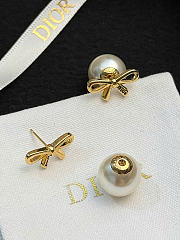 Dior Tribales Earrings Gold-Finish Metal and White Resin Pearls E4875WOMRS - 4