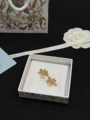 Delicate Bow Earrings Gold-Finish Metal, White Resin Pearl and Crystals E4678WOMCY - 6