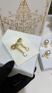 Dior CD Ribbon Brooch Gold-Finish Metal and Crystals V1975WOMCY - 4