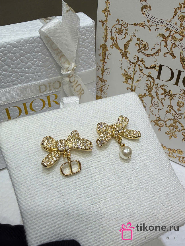 Dior Delicate Bow Earrings Gold-Finish Metal, White Resin Pearl and Crystals E4678WOMCY_D319 - 1