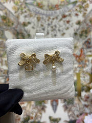 Dior Delicate Bow Earrings Gold-Finish Metal, White Resin Pearl and Crystals E4678WOMCY_D319 - 4