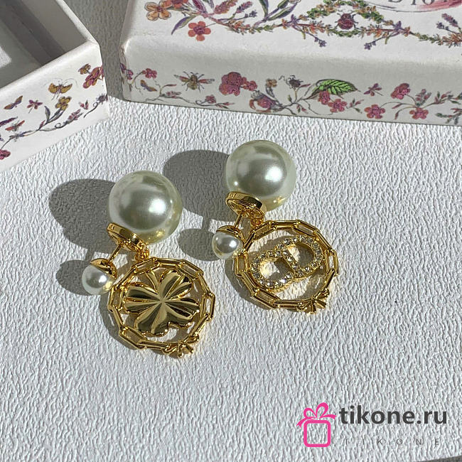 Dior Tribales Earrings Gold-Finish Metal, White Resin Pearls and Crystals E4826WOMCY_D319 - 1
