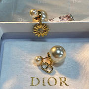 Dior Tribales Earrings Gold-Finish Metal, White Resin Pearls and Crystals E4829WOMCY_D319 - 6