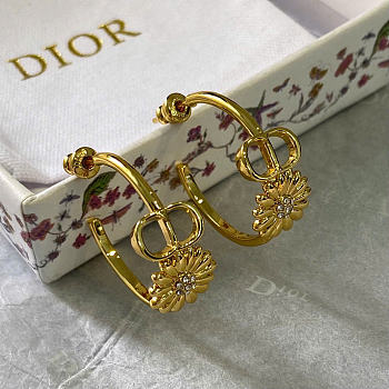 Dior CD Multi Flowers Hoop Earrings Gold-Finish Metal and Crystals E4849WOMCY_D319