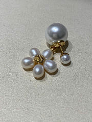 Dioriviera Dior Tribales Earrings Gold-Finish Metal, White Resin Pearls and Freshwater Pearls E4884WOMFW_D301 - 4