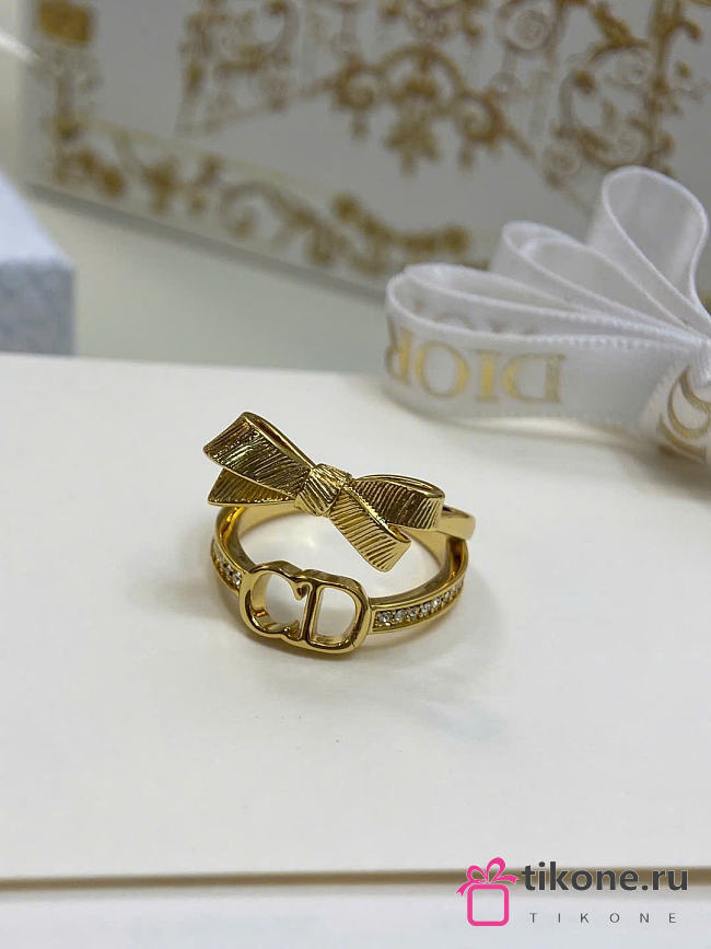 Dior CD Bow Ring Gold-Finish Metal and Crystals R2798WOMCY_D319 - 1