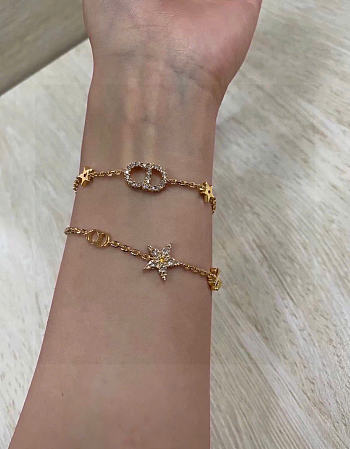Dior Clair D Lune Bracelet Set Gold-Finish Metal and Sparkling Crystals B3105WOMZI_D301