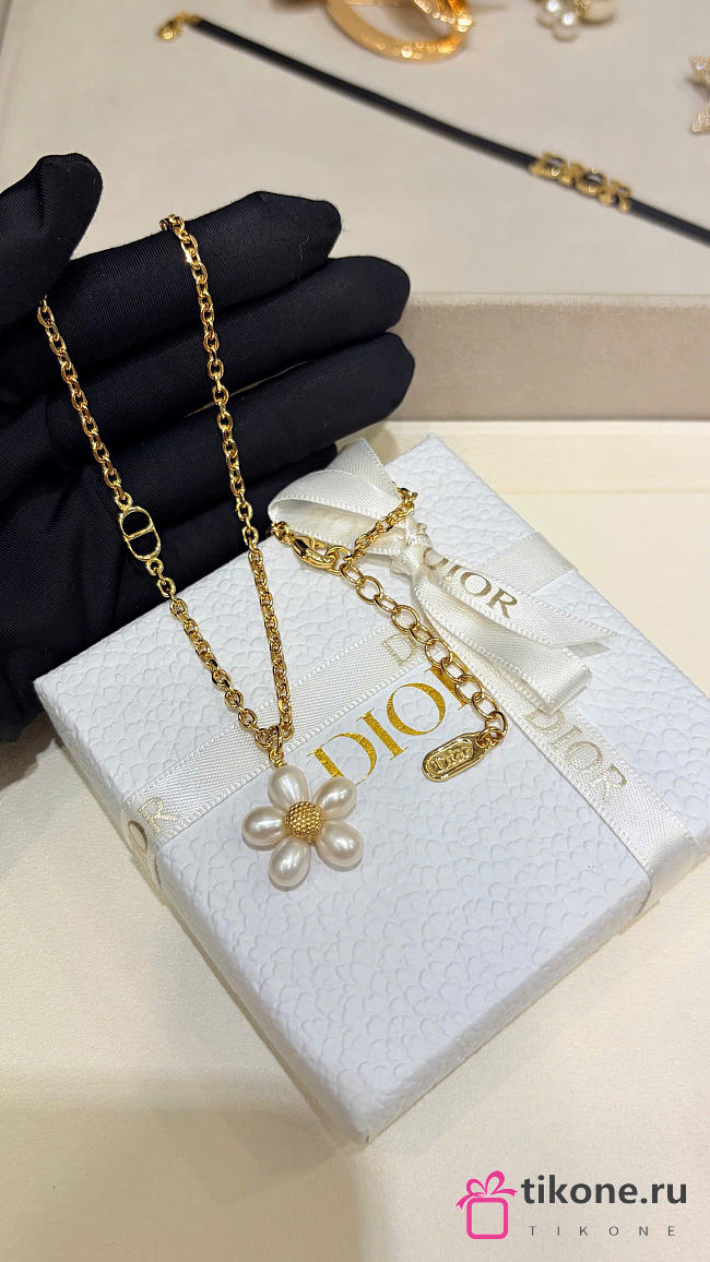 Dioriviera Brush & Bloom Necklace Gold-Finish Metal and Freshwater Pearls N3816WOMFW_D301 - 1