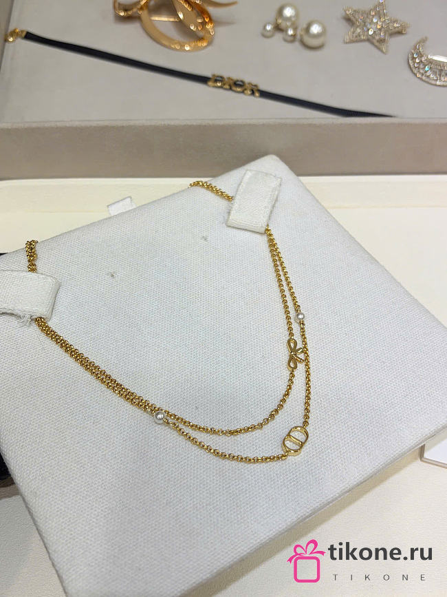 Dior CD Mini Bow Necklace Gold-Finish Metal and White Resin Pearls N3835WOMRS_D301 - 1