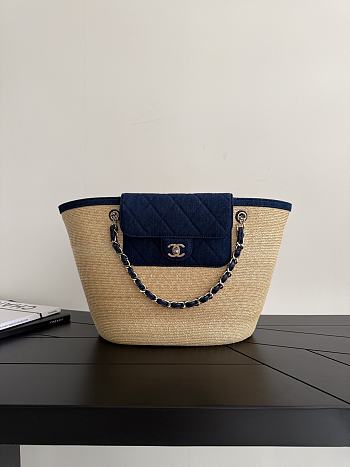 Chanel Large Tote Braided Straw Denim & Gold-Tone Metal Beige & Dark Blue - 54x26x18cm