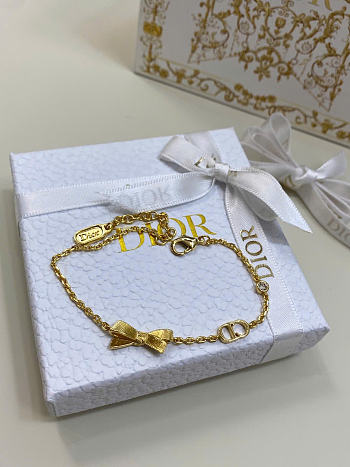 Dior CD Bow Bracelet Gold-Finish Metal and Crystal B3335WOMCY_D319