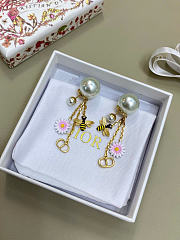 Dior Tribales Earrings Gold-Finish Metal, White Resin Pearls and Multicolor Lacquer E4594WOMLQ_D01X - 2