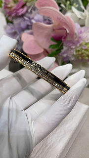 Dior Night Code Bangle Gold-Finish Metal, Crystals and Black Lacquer B3070WOMLQ - 4