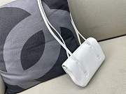 Chanel Clutch with Leather Strap Grained Shiny Calfskin & Gold-Tone Metal White - 17x11.5x5cm - 2