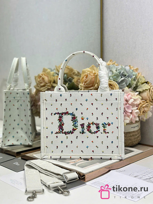 Dioramour Small Dior Book Tote with Strap White Multicolor Revolution Flowers Embroidery M1404PEHW_M933 - 26.5x22x14cm - 1