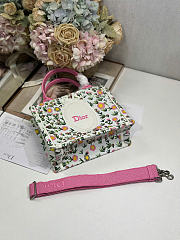 Small Dior Book Tote with Strap White Multicolor Daisy Garden Embroidery with Dior Medaillon - 26.5x22x14cm - 6