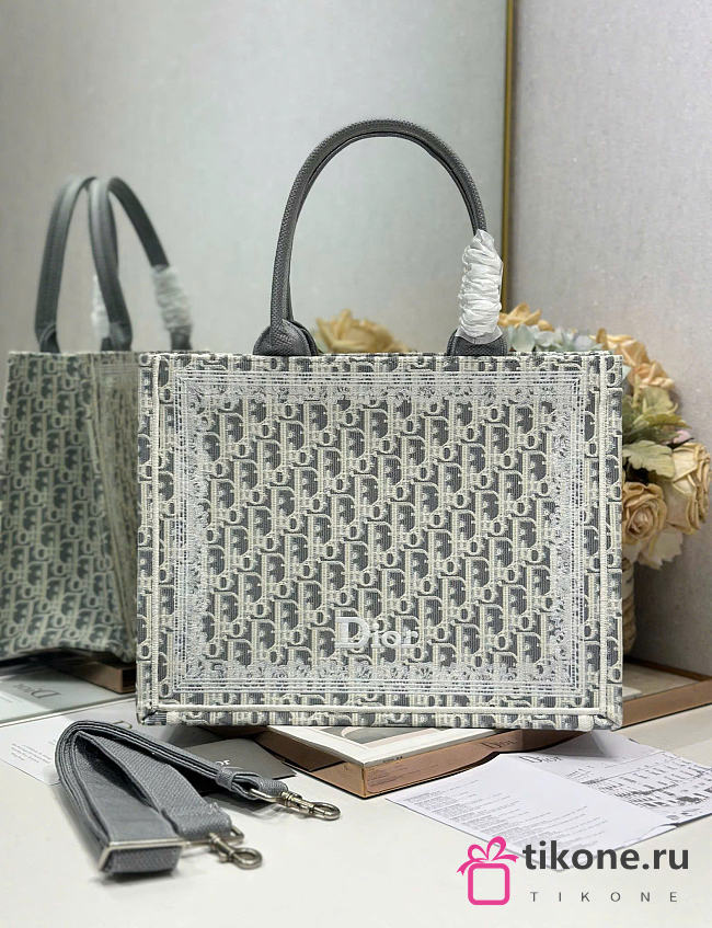 Medium Dior Book Tote with Strap Latte and Gray Dior Oblique Embroidery and White Lace - 36x27.5x16.5 cm - 1