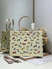 Dioriviera Medium Dior Book Tote with Strap Latte Multicolor Dior Bows Embroidery - 36x27.5x16.5cm - 1
